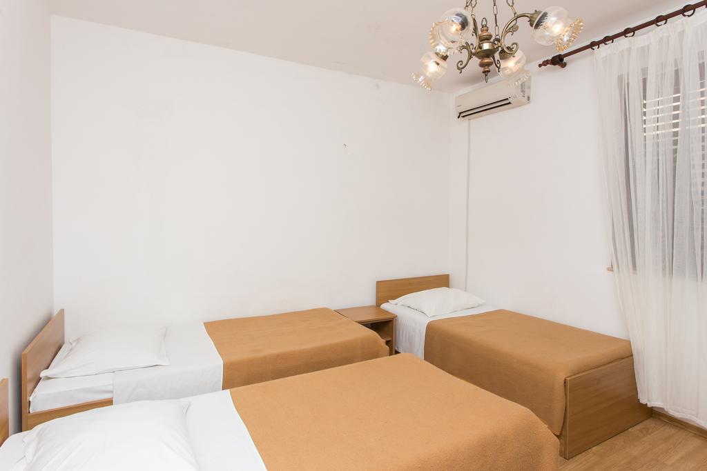 Guest House Lina Ντουμπρόβνικ Δωμάτιο φωτογραφία
