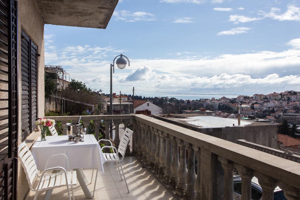 Guest House Lina Ντουμπρόβνικ Εξωτερικό φωτογραφία